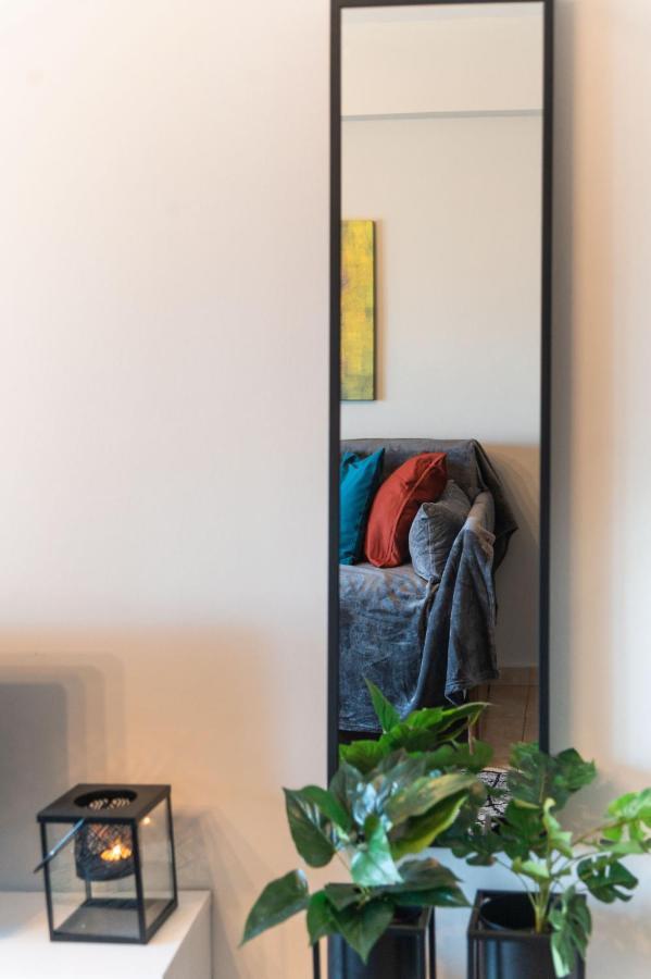 Eclectic Dot 2 Apartment Thessaloniki Exterior photo